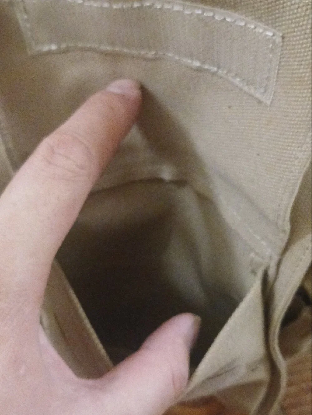N/A beige canvas