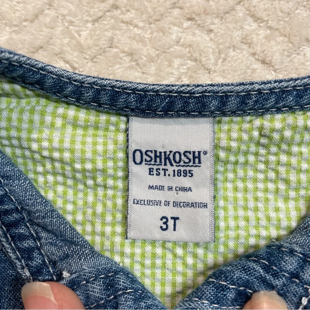 OshKosh Bgosh lay inches details