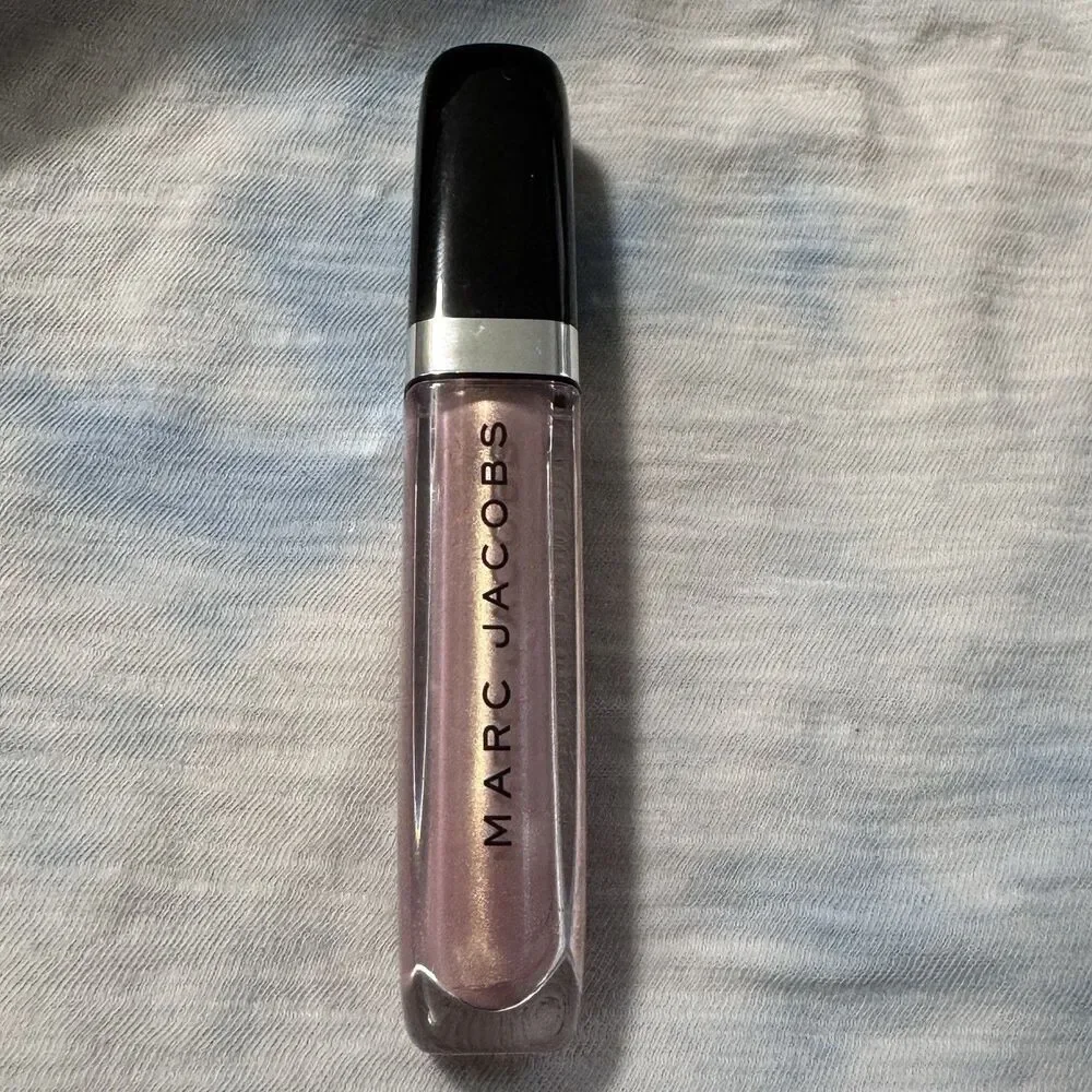 Marc Jacobs Beauty Enamored Hi-Shine Lip Lacquer 324 Love Buzz - NWOB Full Size