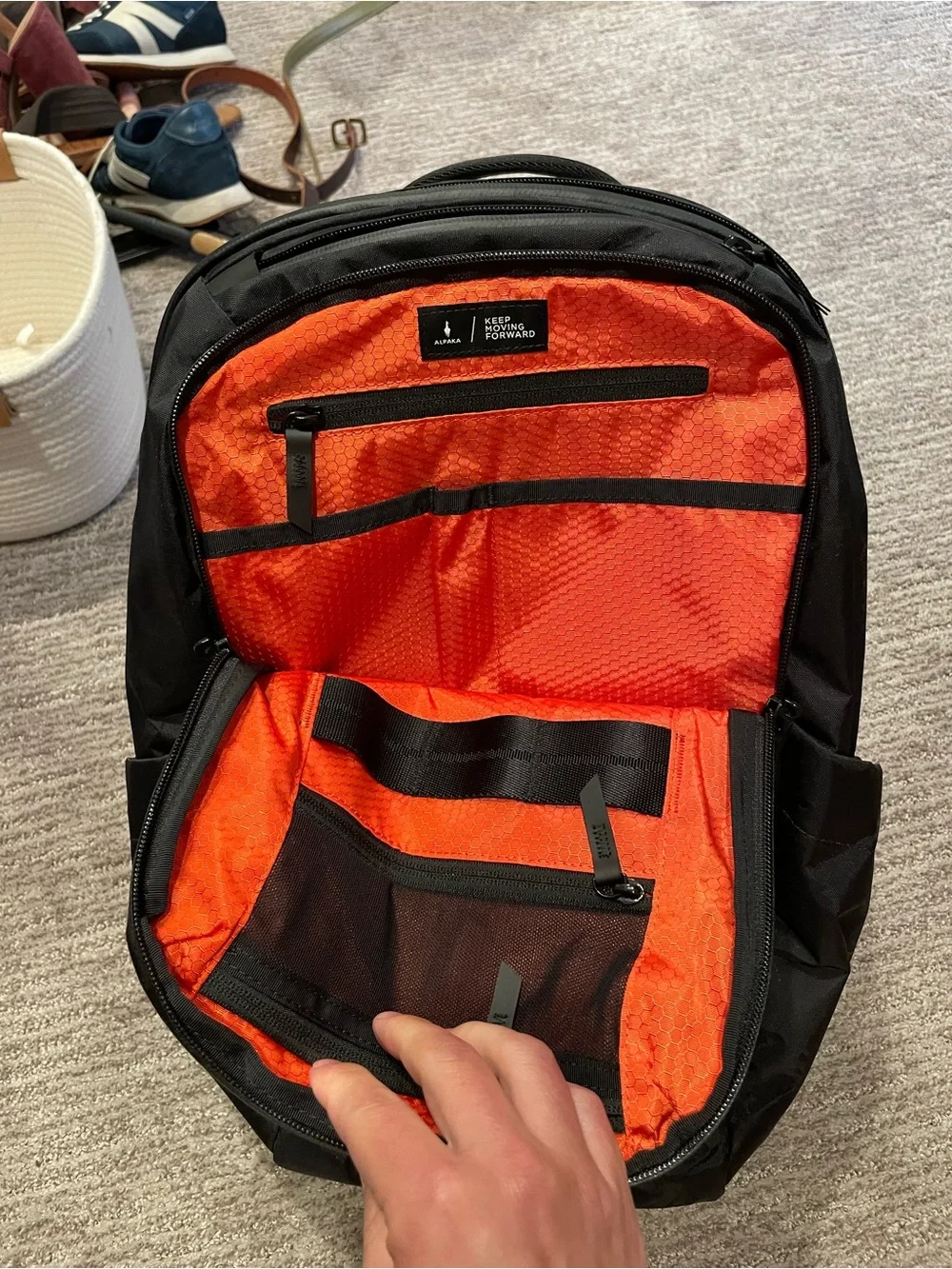 N/A black backpack