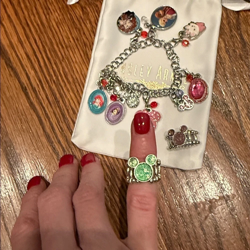 Kinsley Armelle disney charm