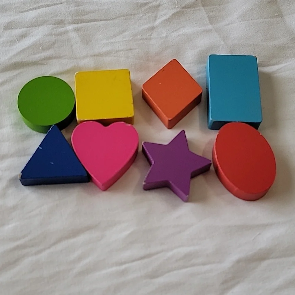 Melissa & Doug piece wooden