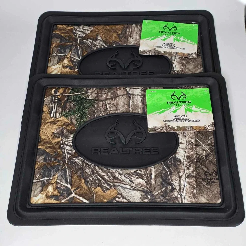 Realtree Outfitters Utility Camo Floor Mats Set of 2 Universal Fit Car Track Mat
