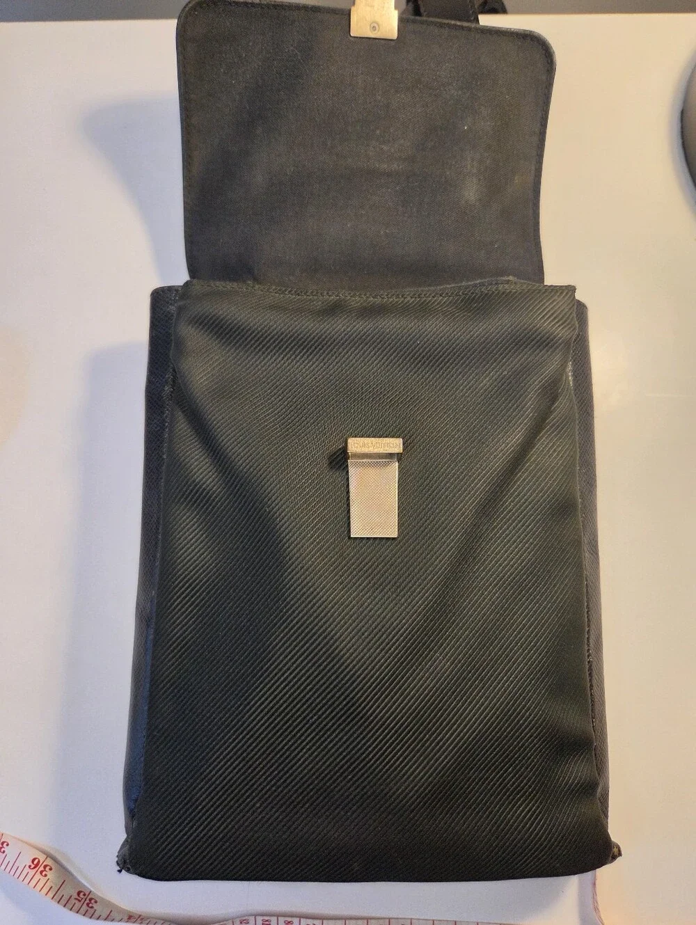 Louis Vuitton authentic it