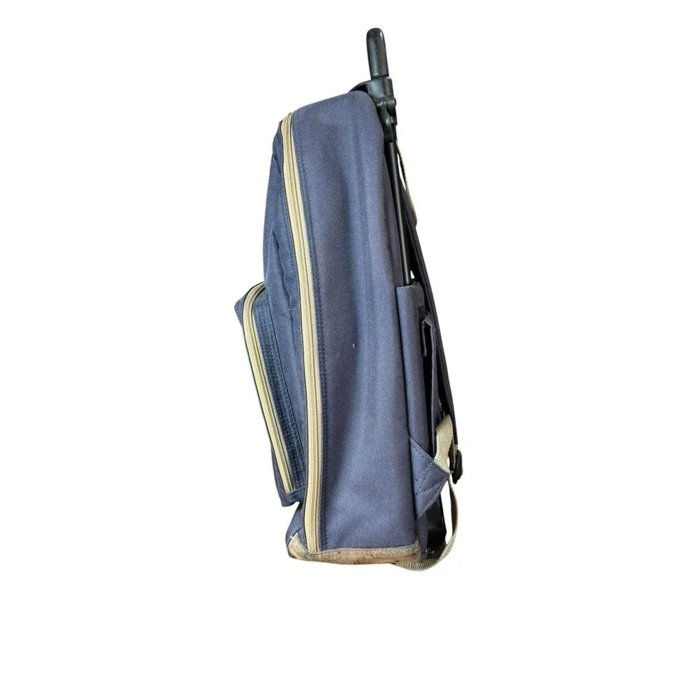 Duck Head bookbag rolling