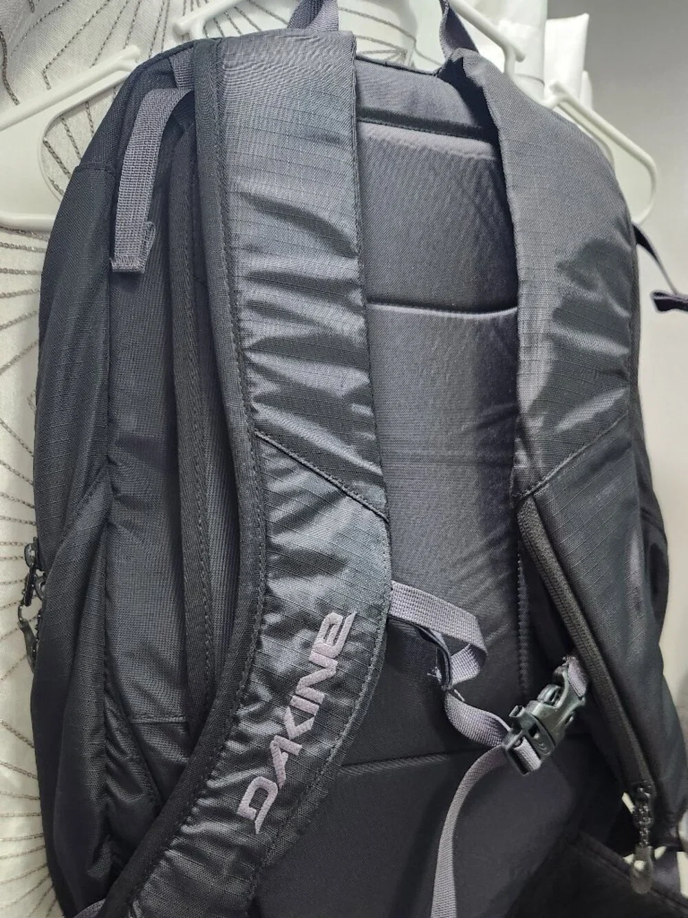 Dakine backpack black
