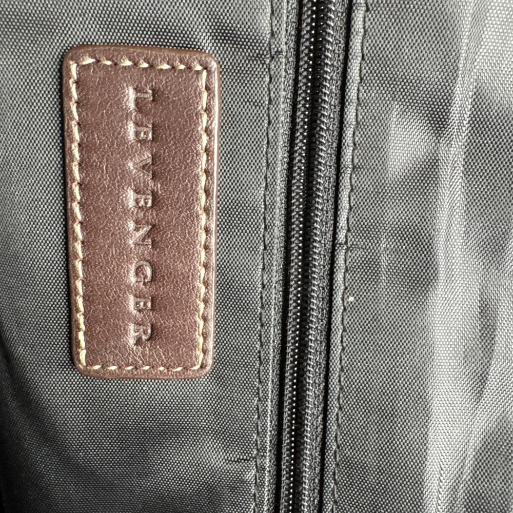Levenger see leather
