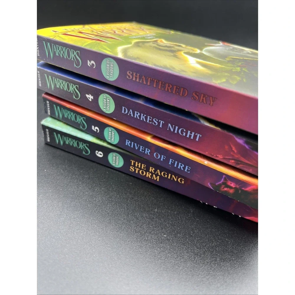 Warriors: A Vision of Shadows Cat Series 3 4 5 6 Erin Hunter 4 PC Lot‎