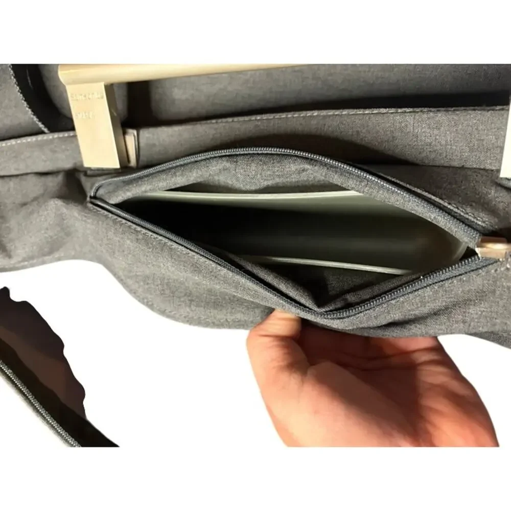 Samsonite designed also distinctive