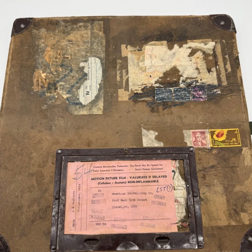 N/A material cardboard