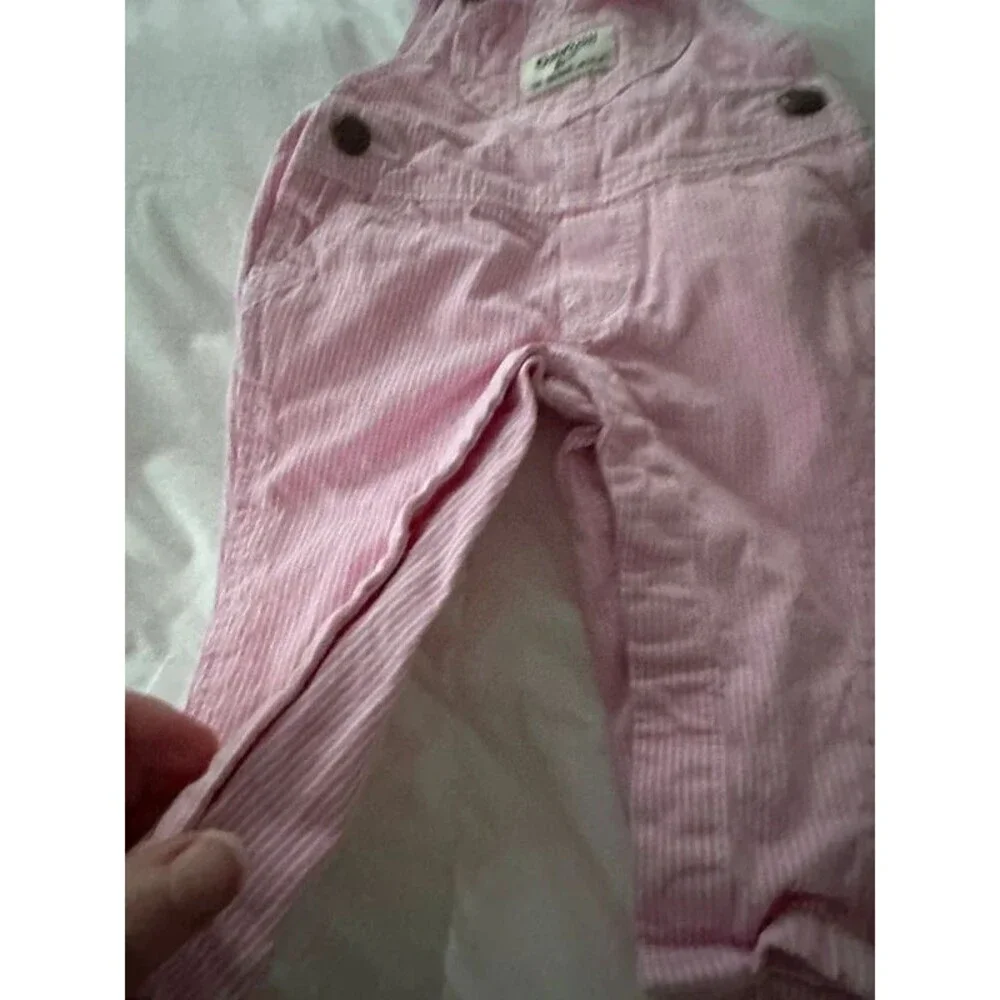OshKosh Bgosh brand oshkosh