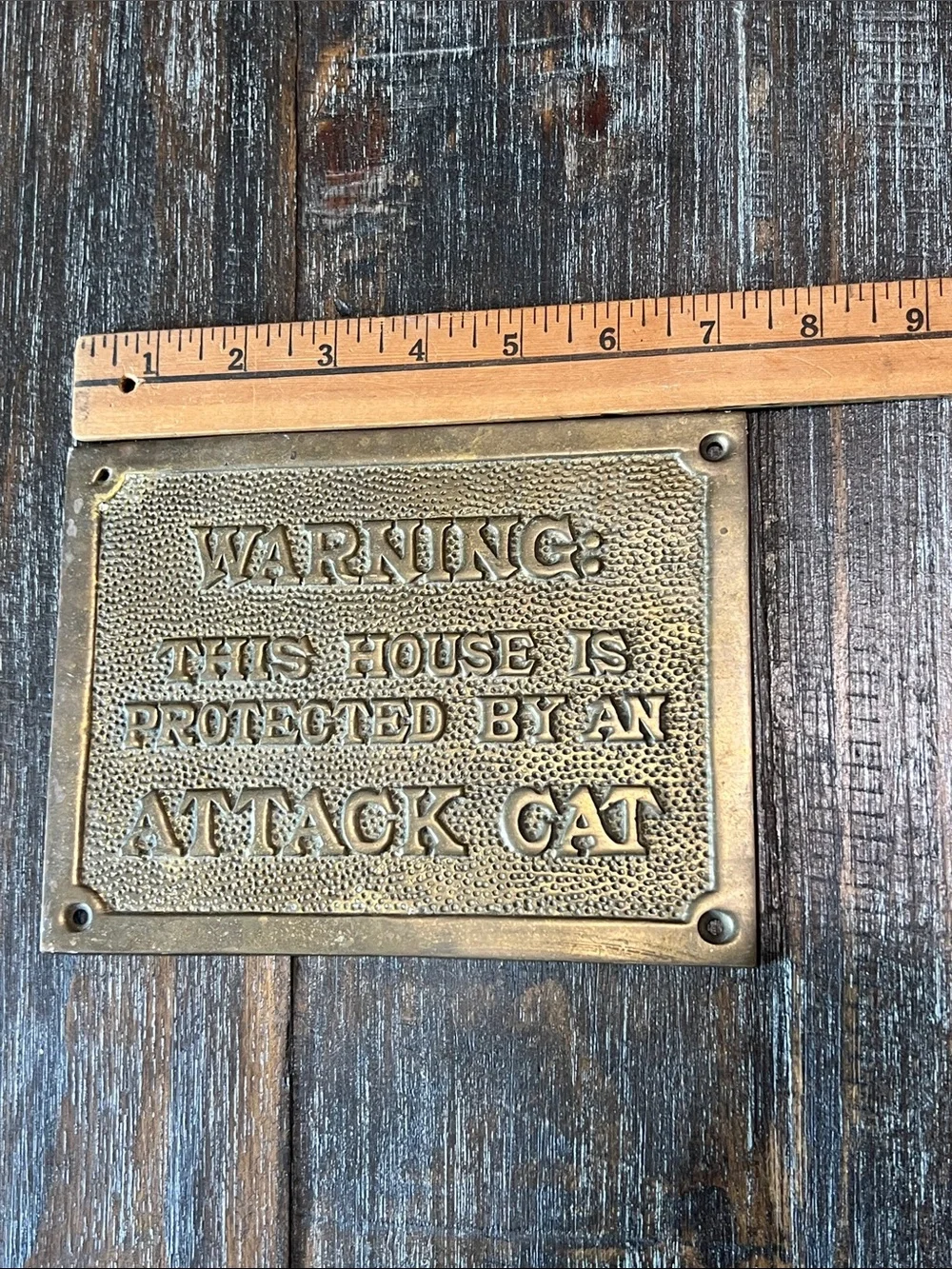 N/A attack warning plaque