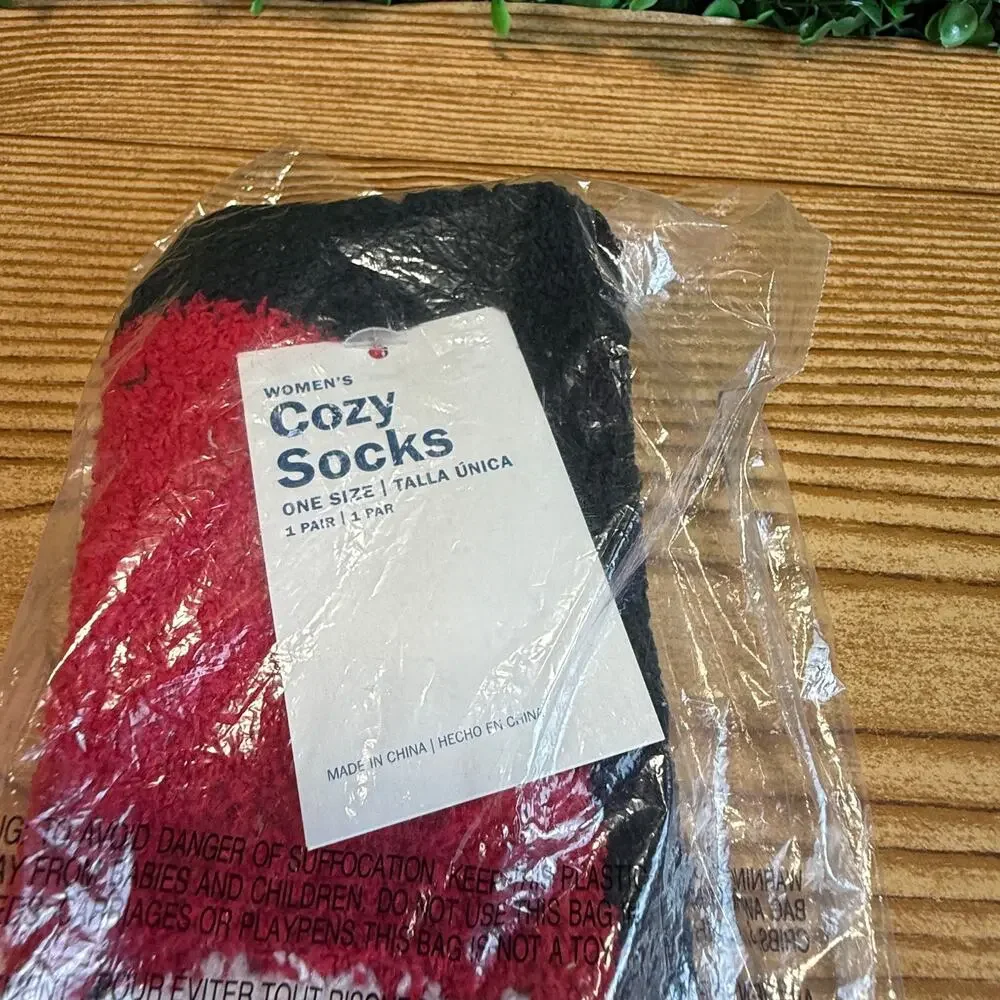 Old Navy santa cozy