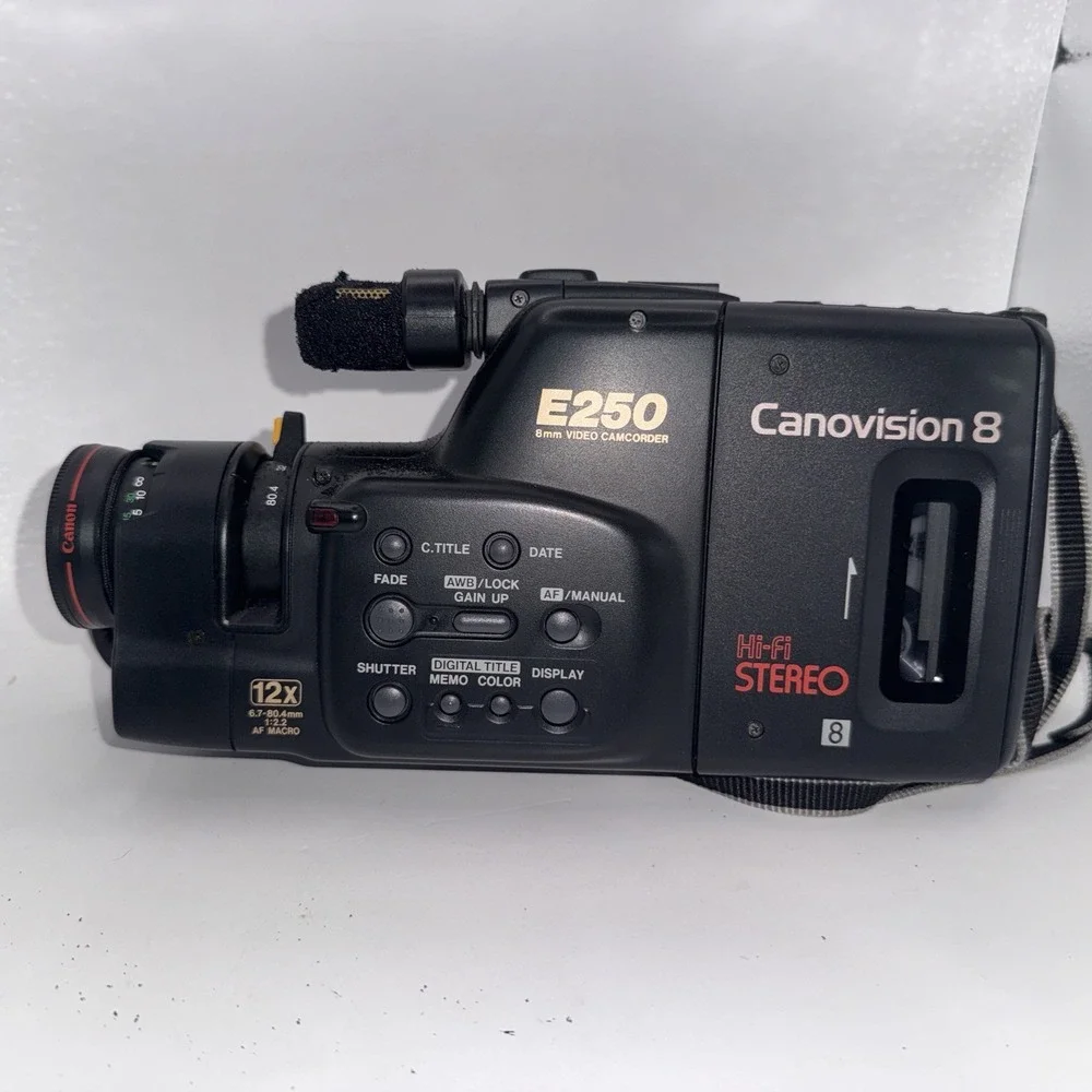 Canon e250a camcorder
