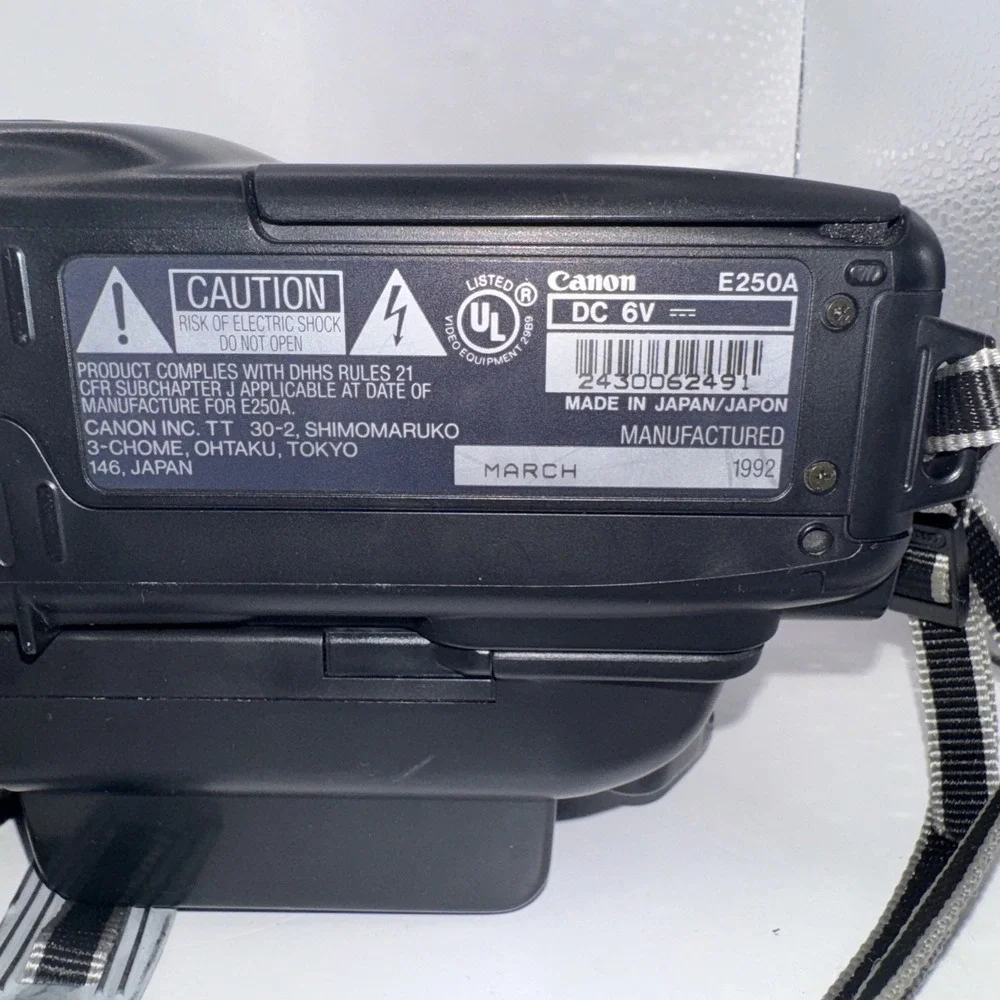 Canon e250a camcorder