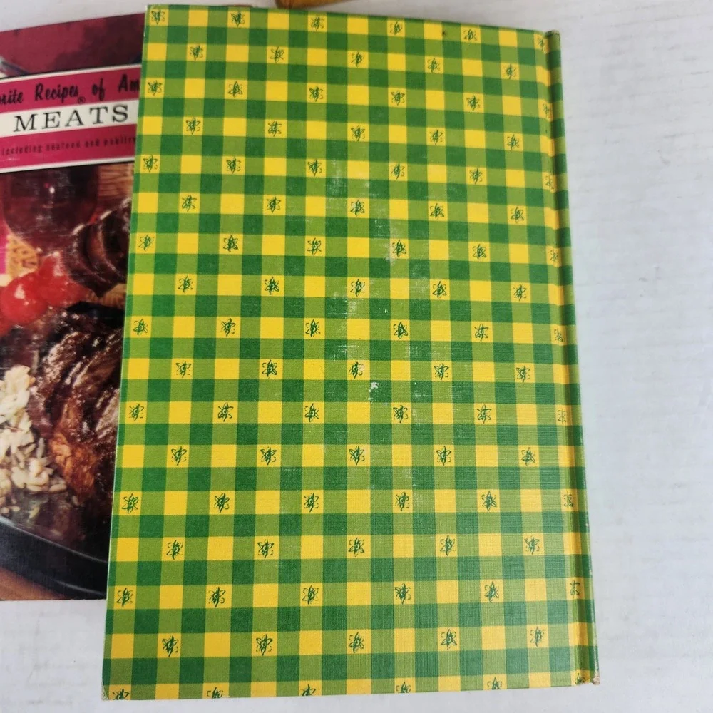 Favorite Recipes Press vintage favorite