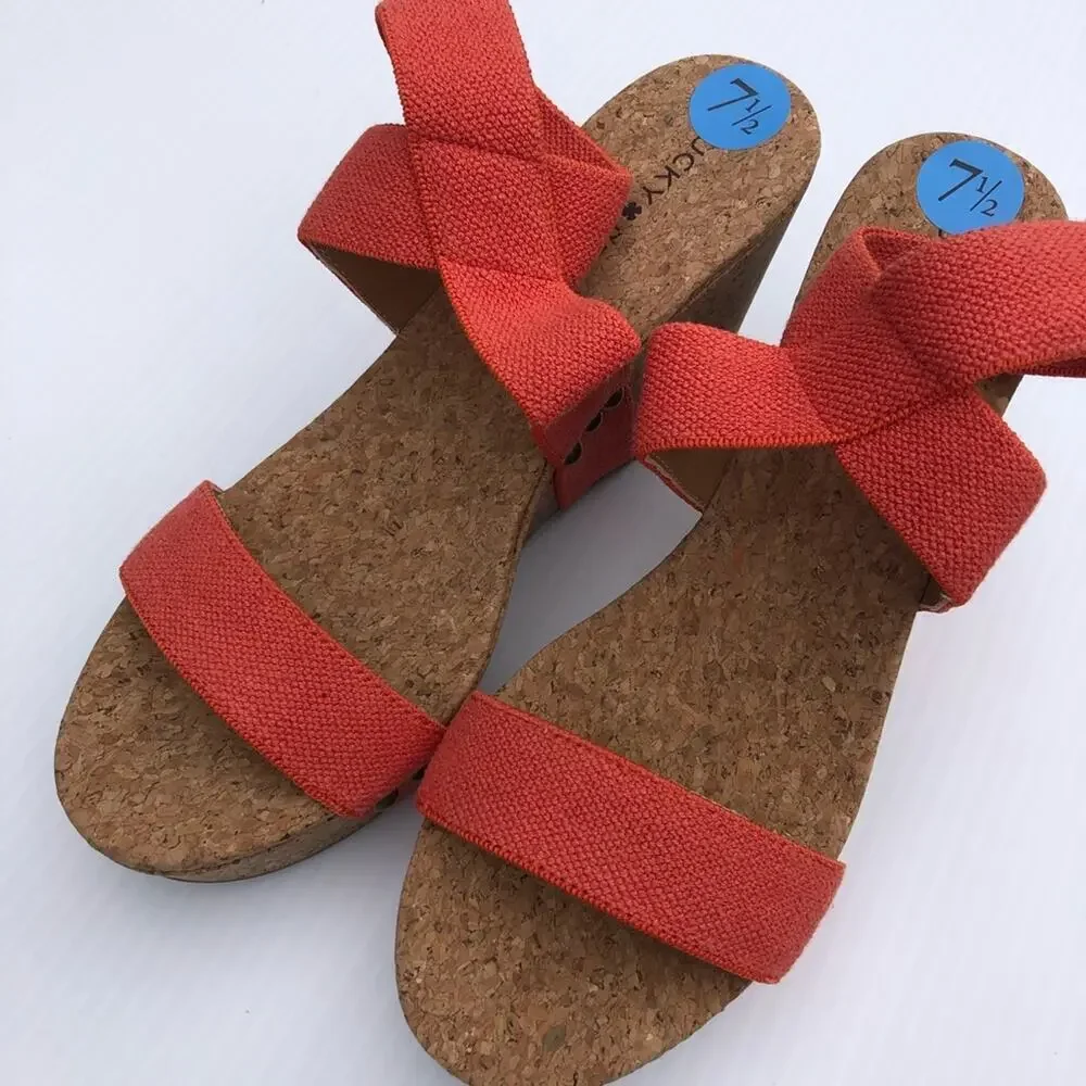 Lucky Brand new coral