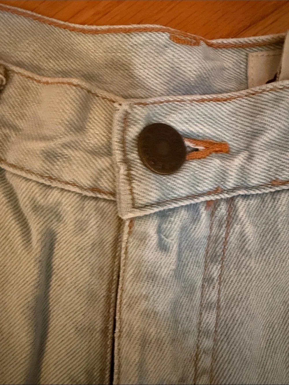 Eddie Bauer classic light