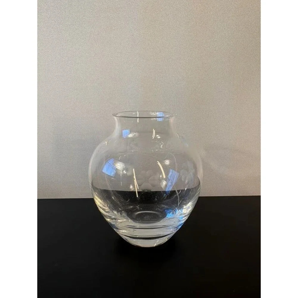 Unbranded decoration cut