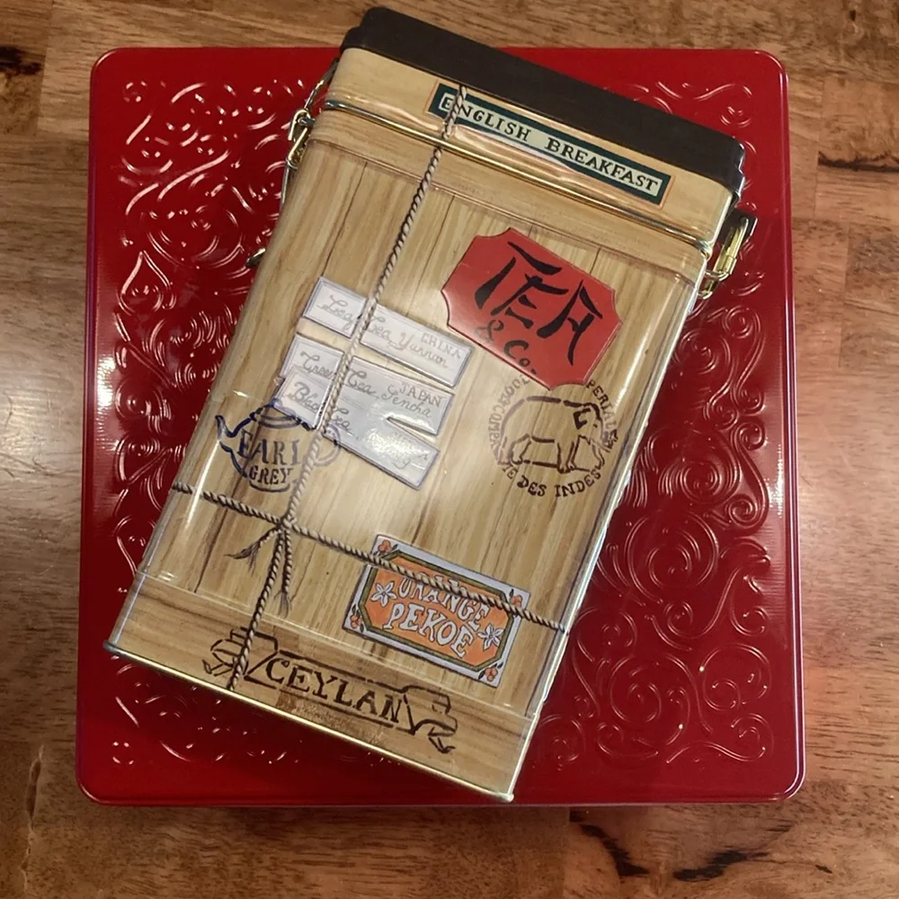 N/A tea tin
