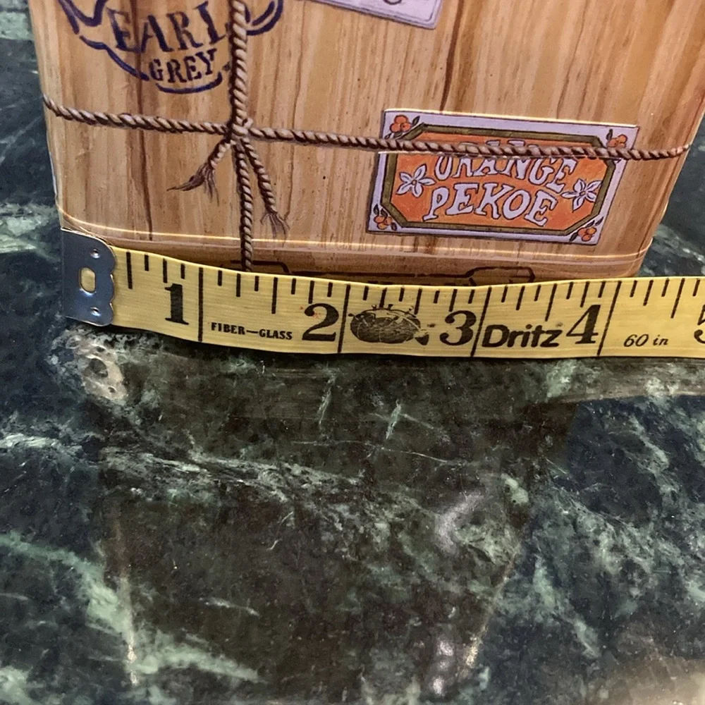 N/A tea tin