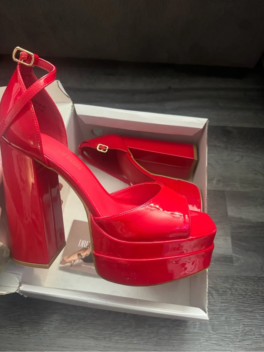 Amazon vibrant red
