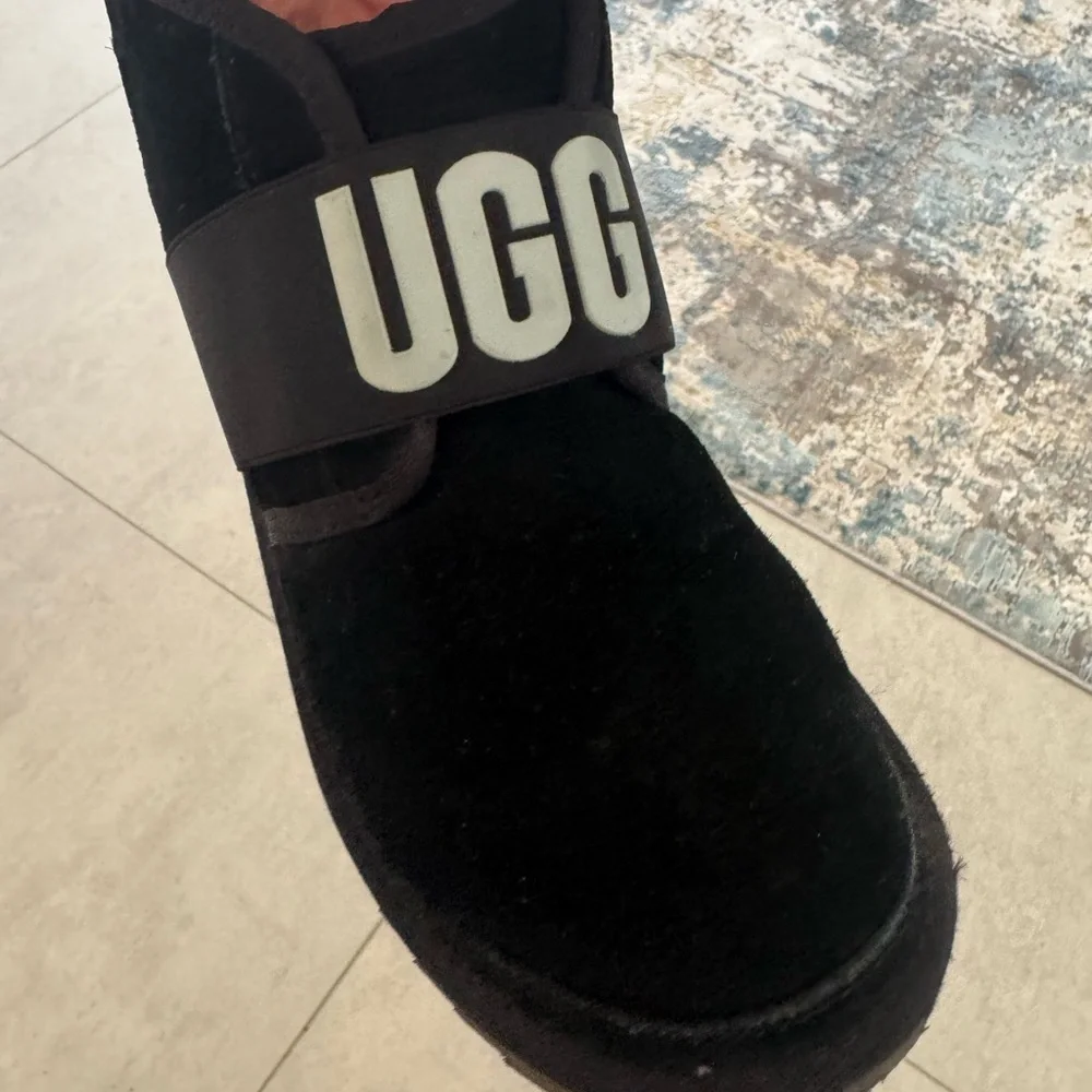 UGG warm comfortable