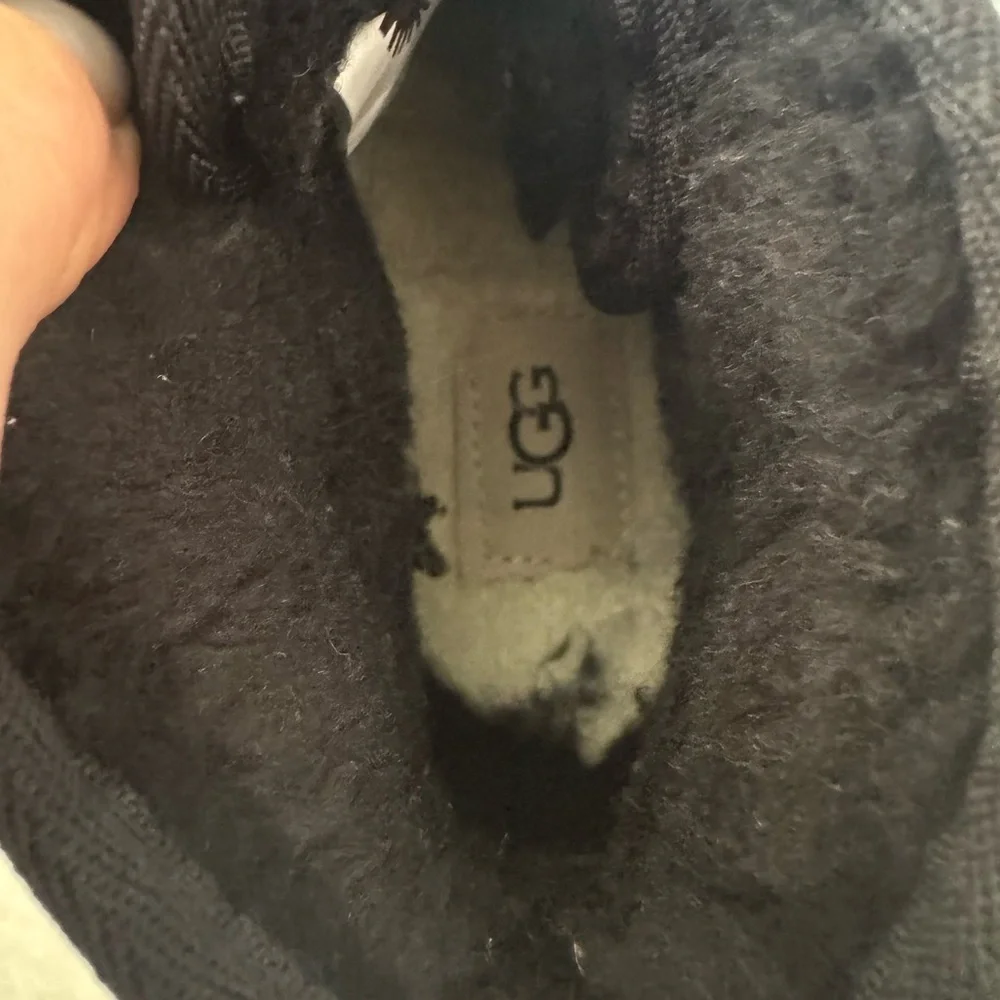 UGG warm comfortable