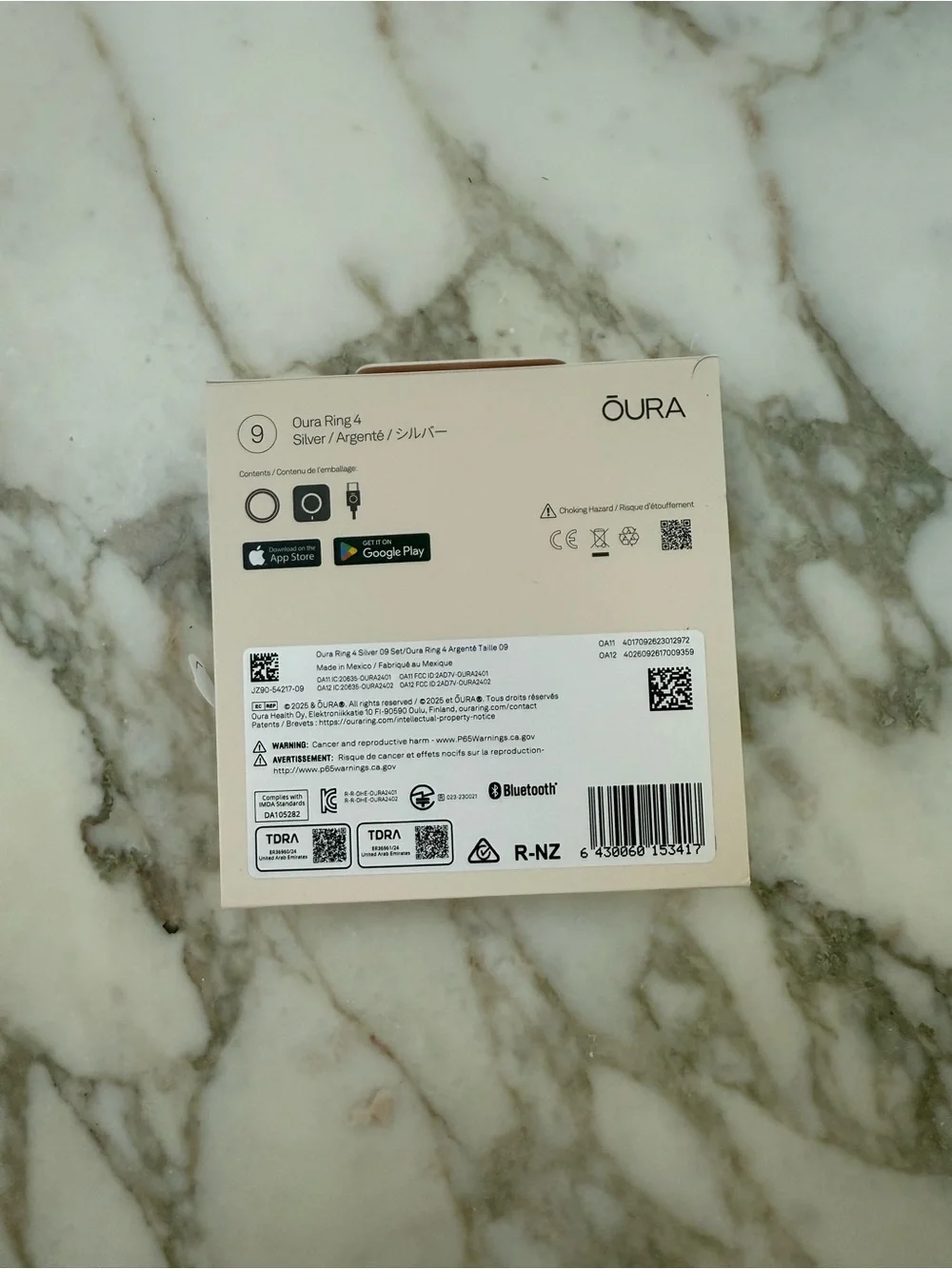 NWT Oura Ring Gen 4 Smart Ring — Silver (Size 9)
