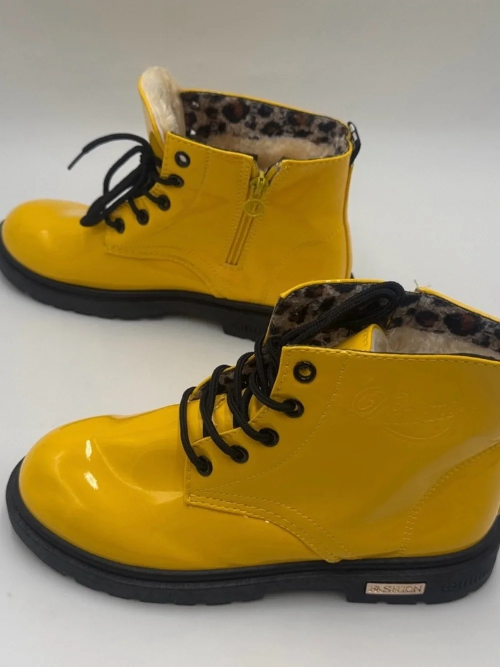 N/A shiny yellow