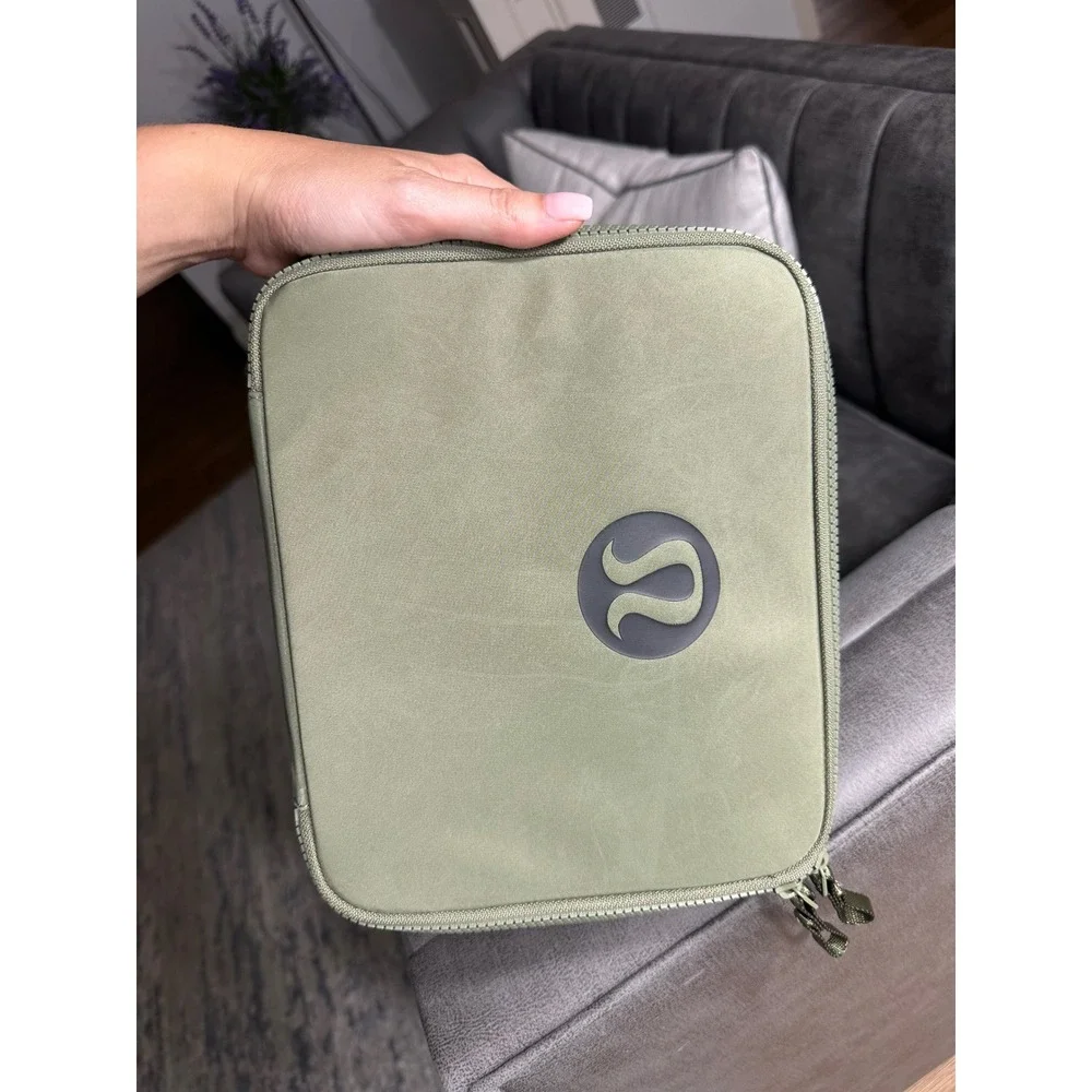 Lululemon out range