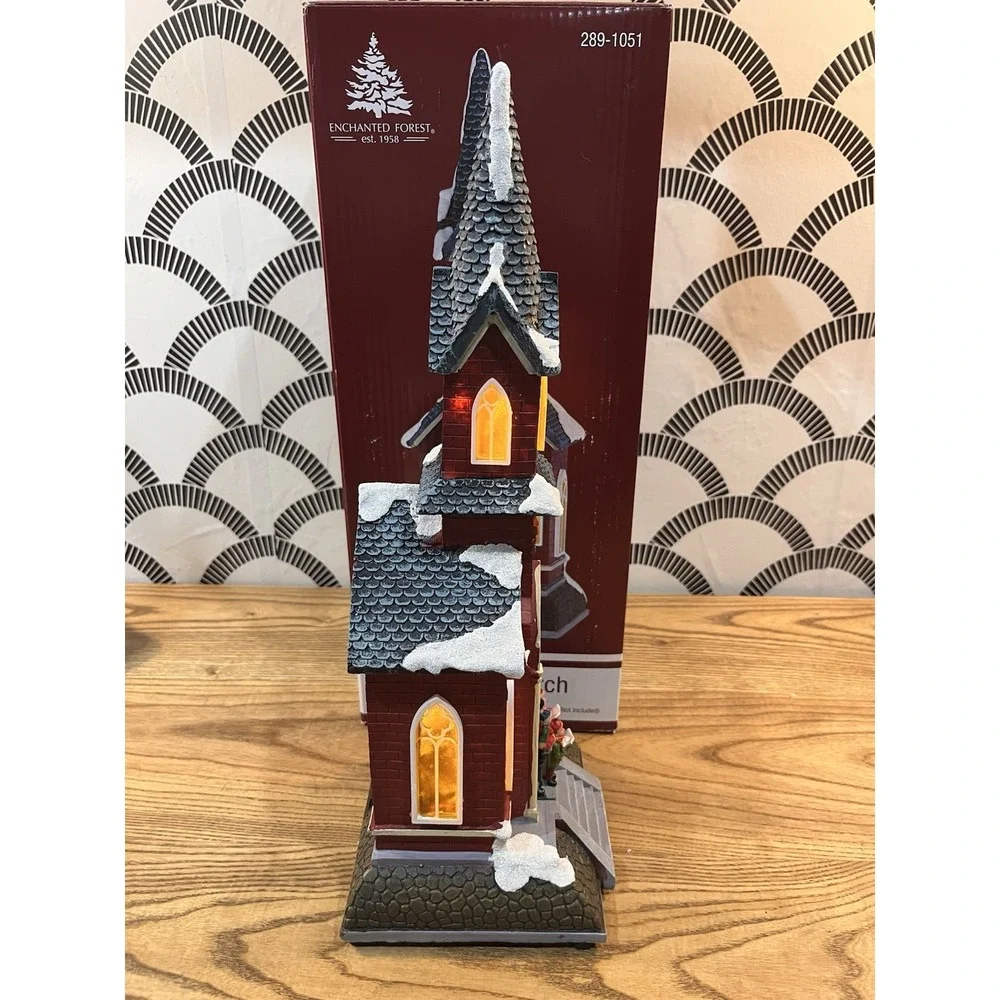 ENCHANTED FOREST Musical Church‎ Dual Power Lighted 2020 /With Original Box!!