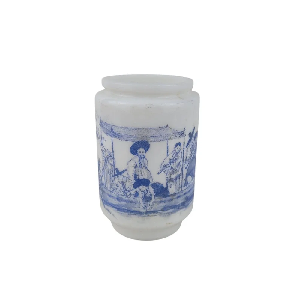 Vintage Blue White Milk‎ Glass Chinoiserie Vase Asian Scene Transferware 4.5