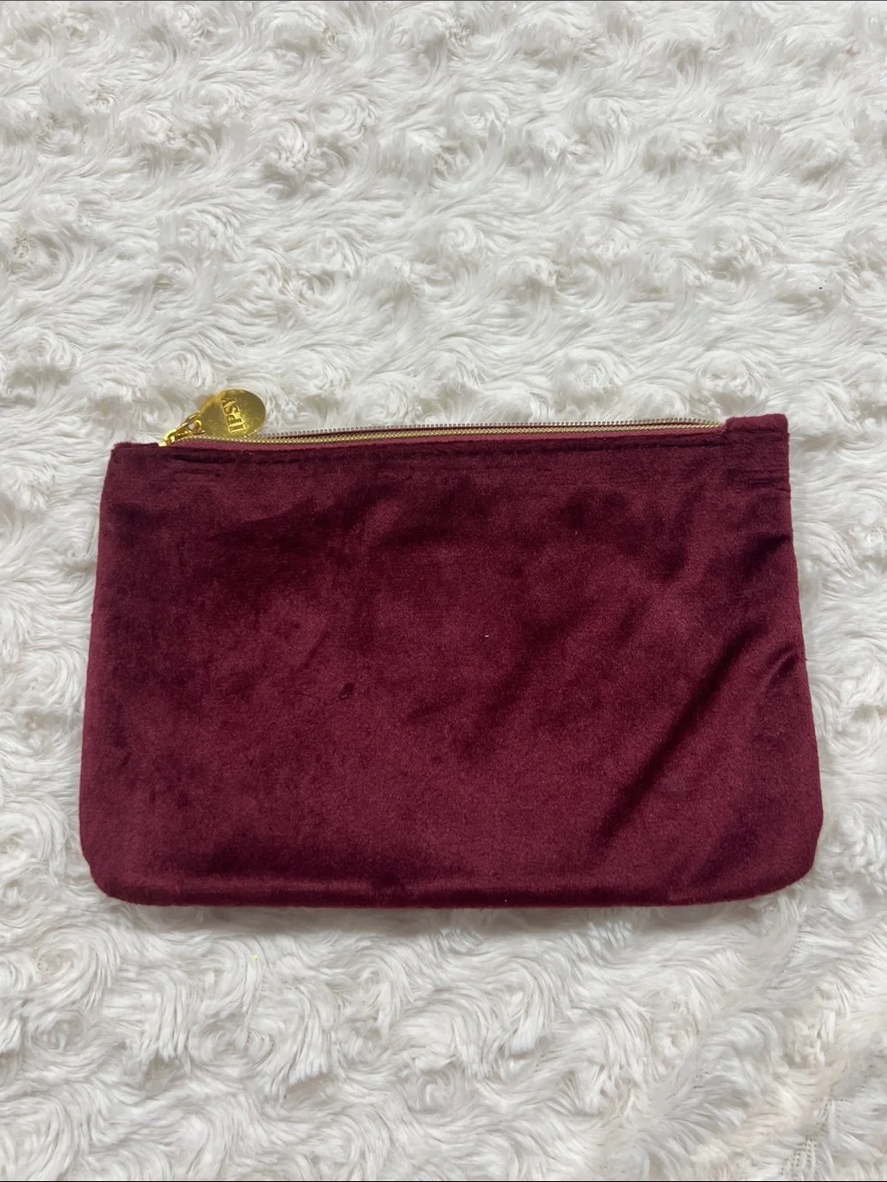 ipsy stylish burgundy