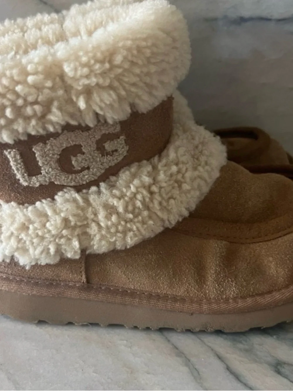UGG genuine shearling