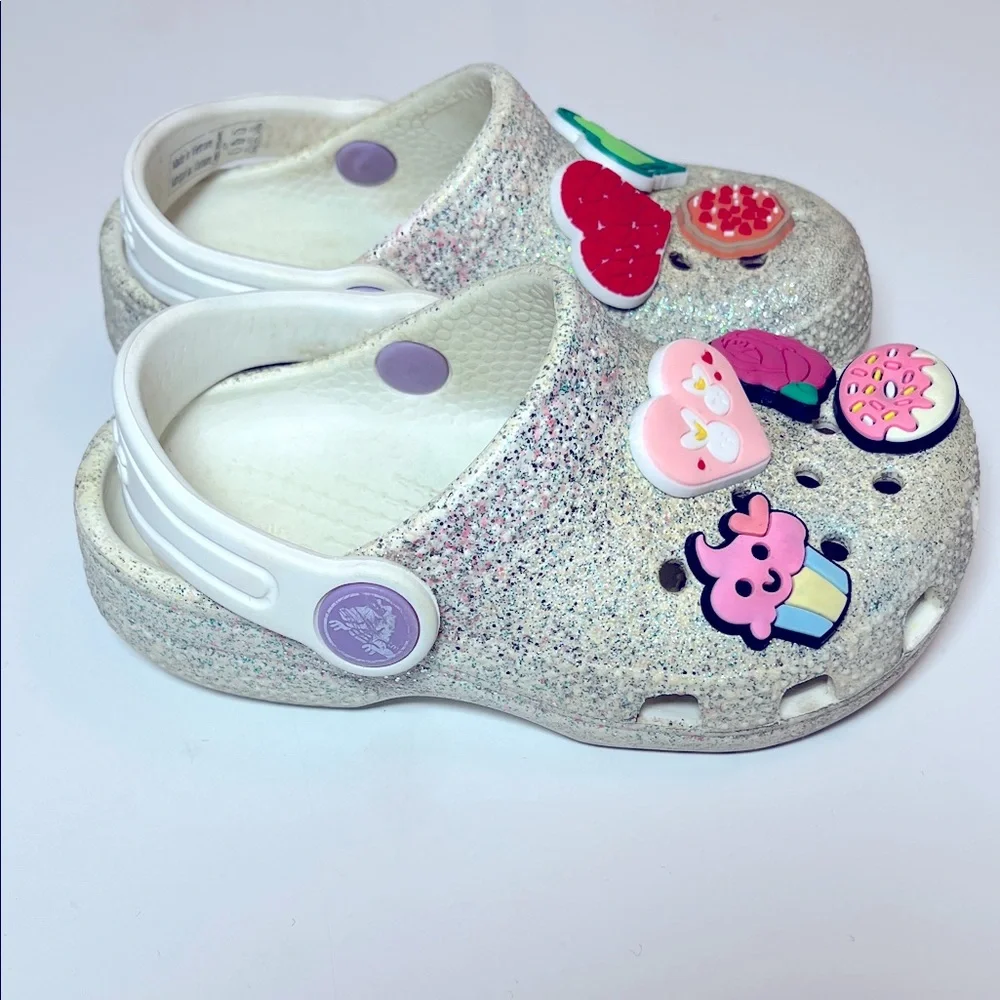 CROCS size unisex
