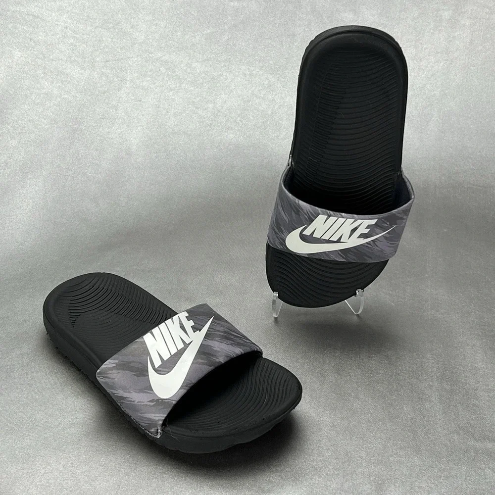 Nike Boys Size 11C Kawa SE Black/Pure Platinum Slide Sandals (GS/PS)‎ Pool Beach