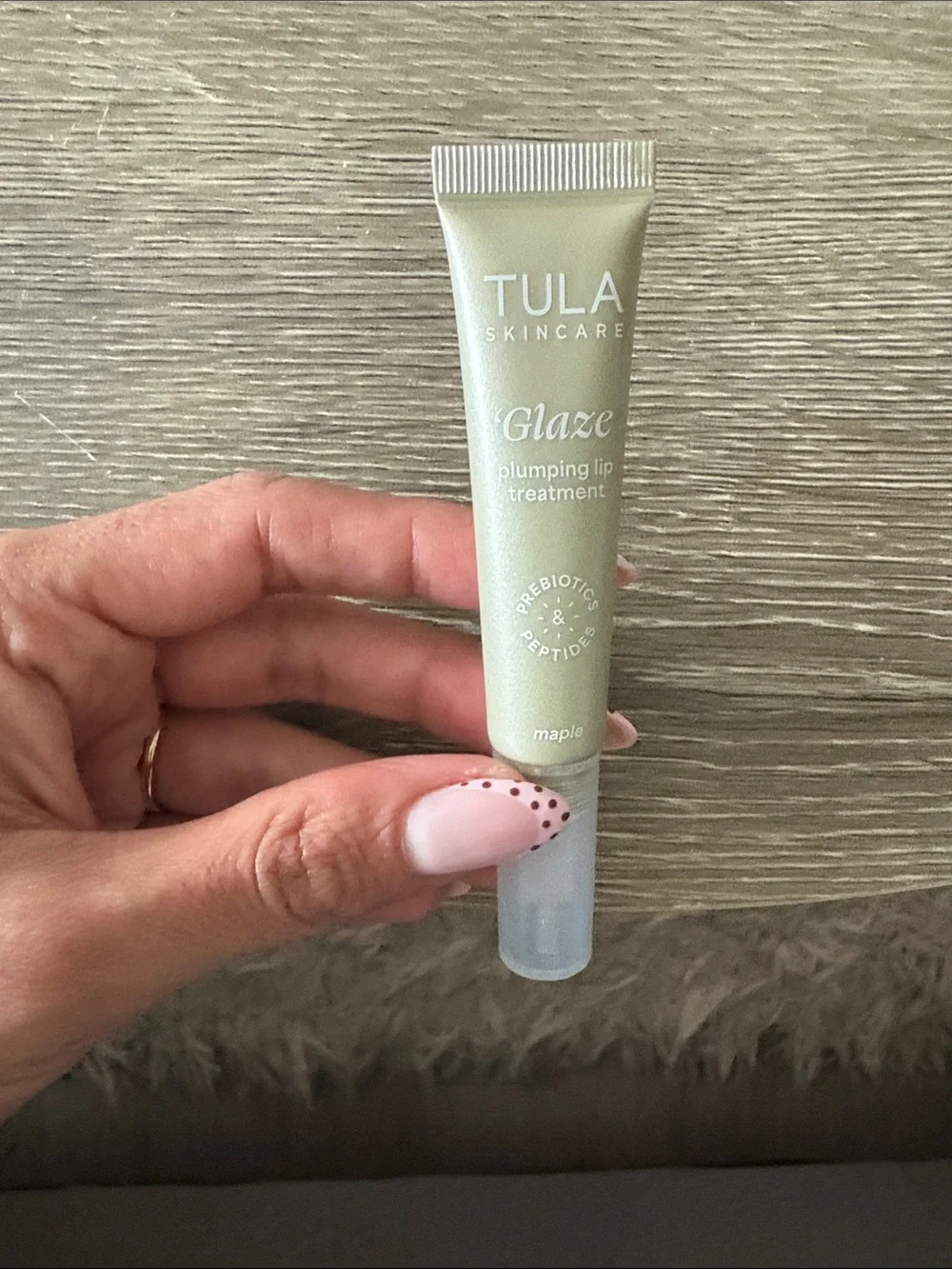 Tula glaze plumping