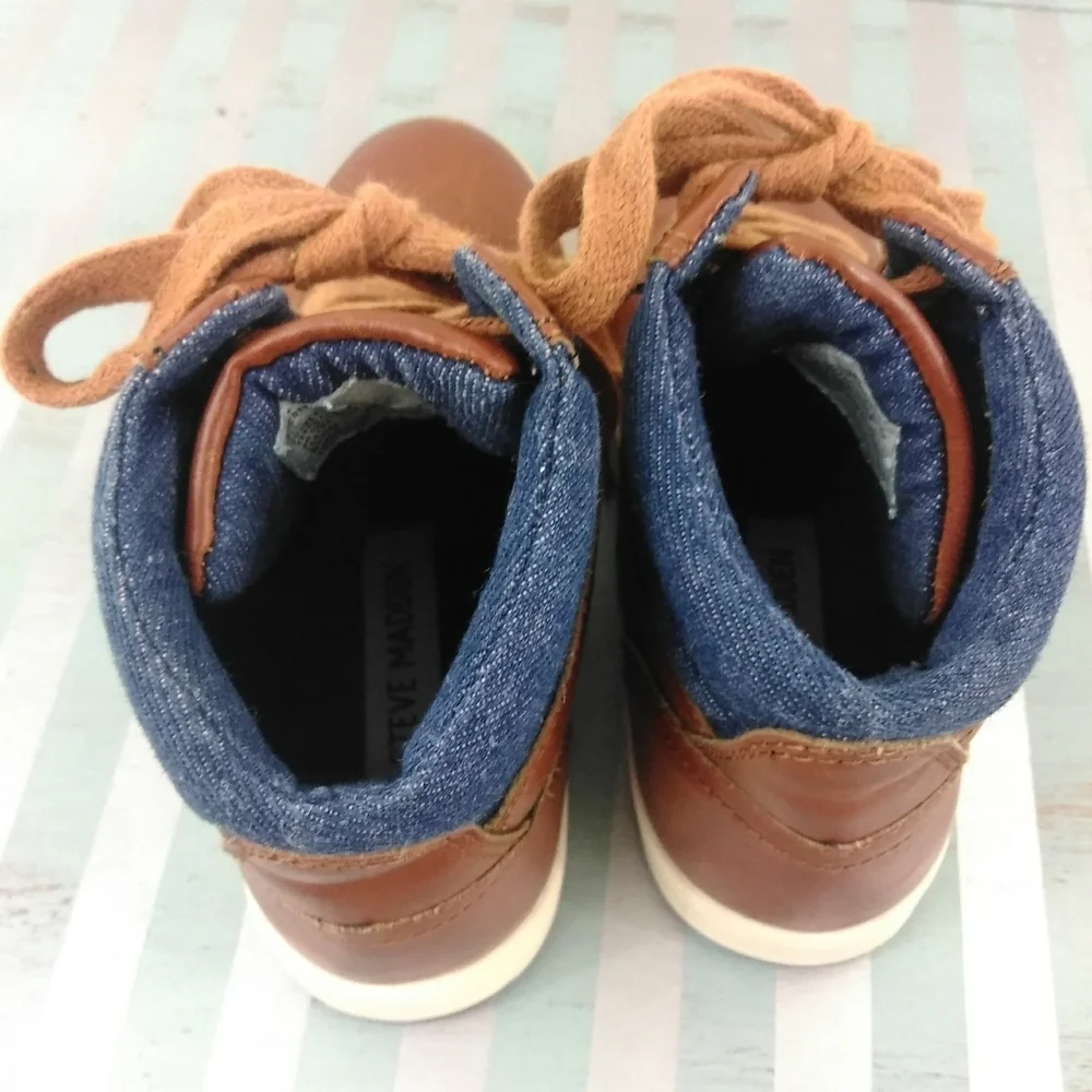 Steve Madden steve madden