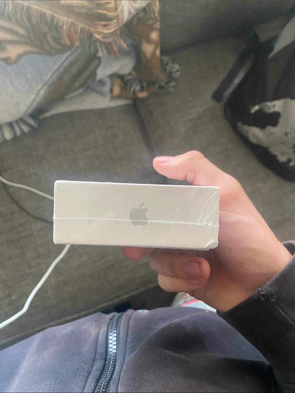 Apple genuine wireless