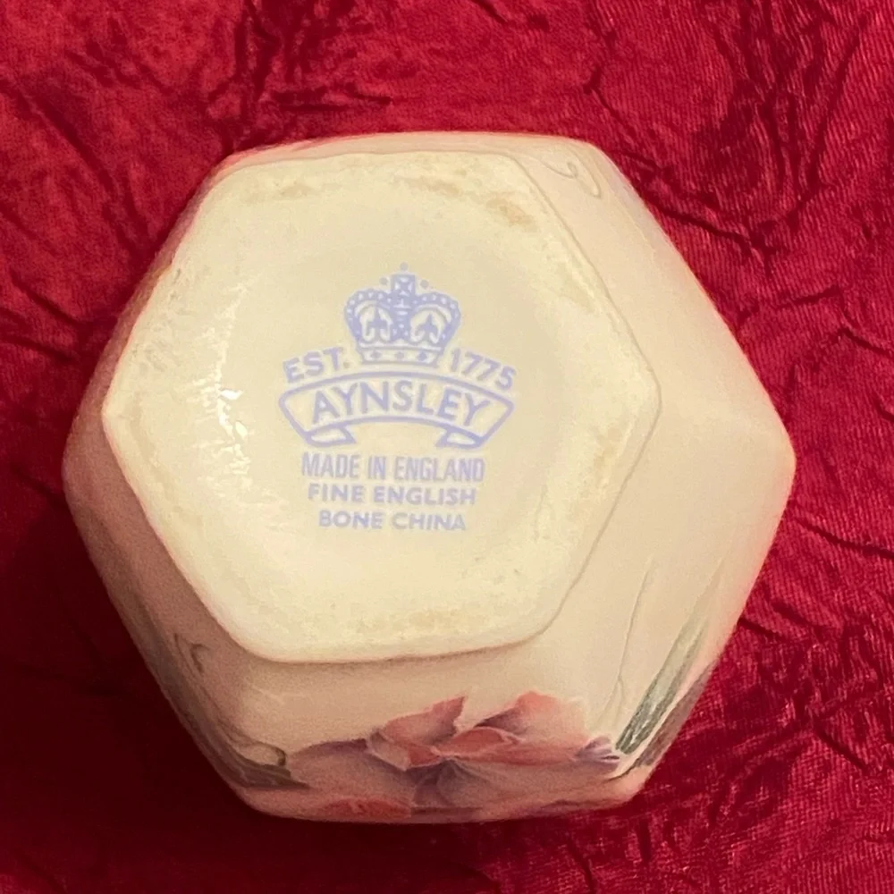 Aynsley fine english