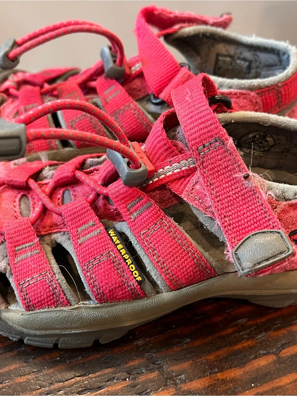 Keen closed toe