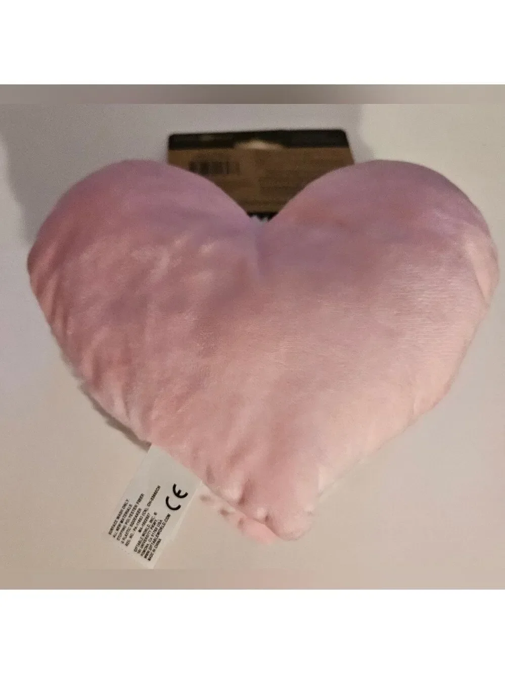 Giftable world inch hypoallergenic