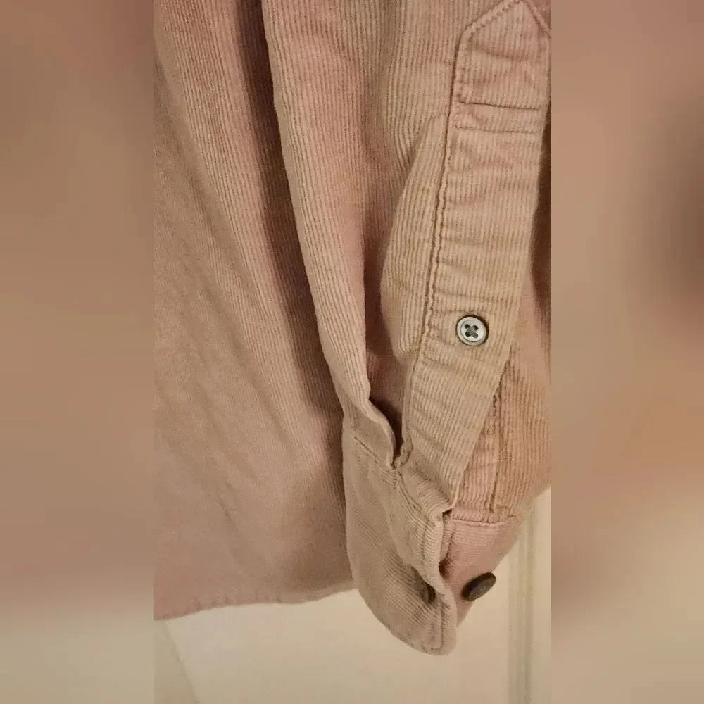 Banana Republic stylish versatile