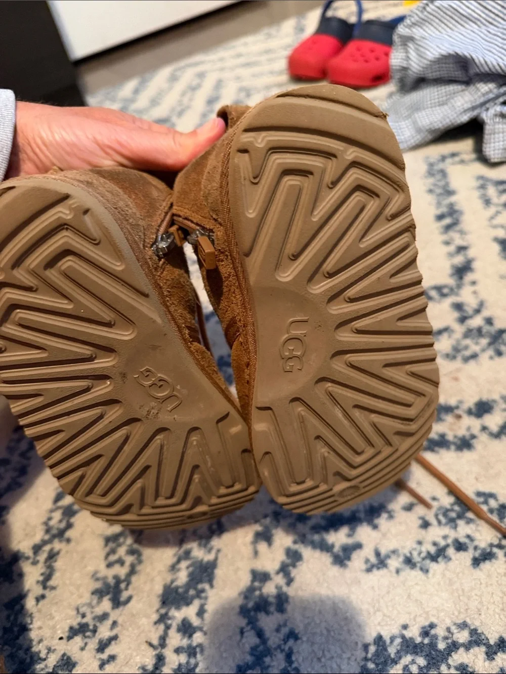 UGG chestnut suede