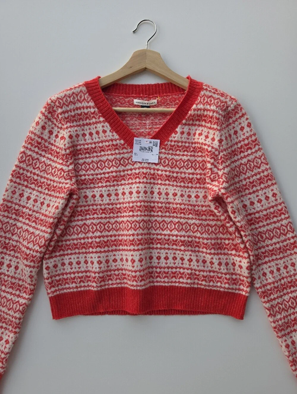 American Eagle NWT Red And White Fair Isle Knit V-neck Sweater