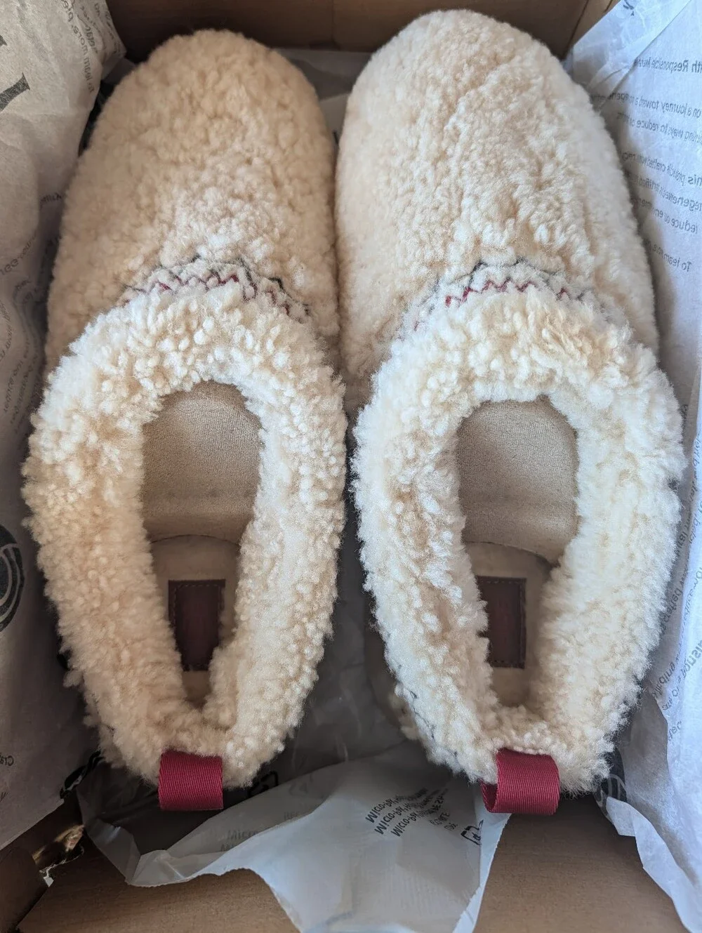 UGG tazz heritage