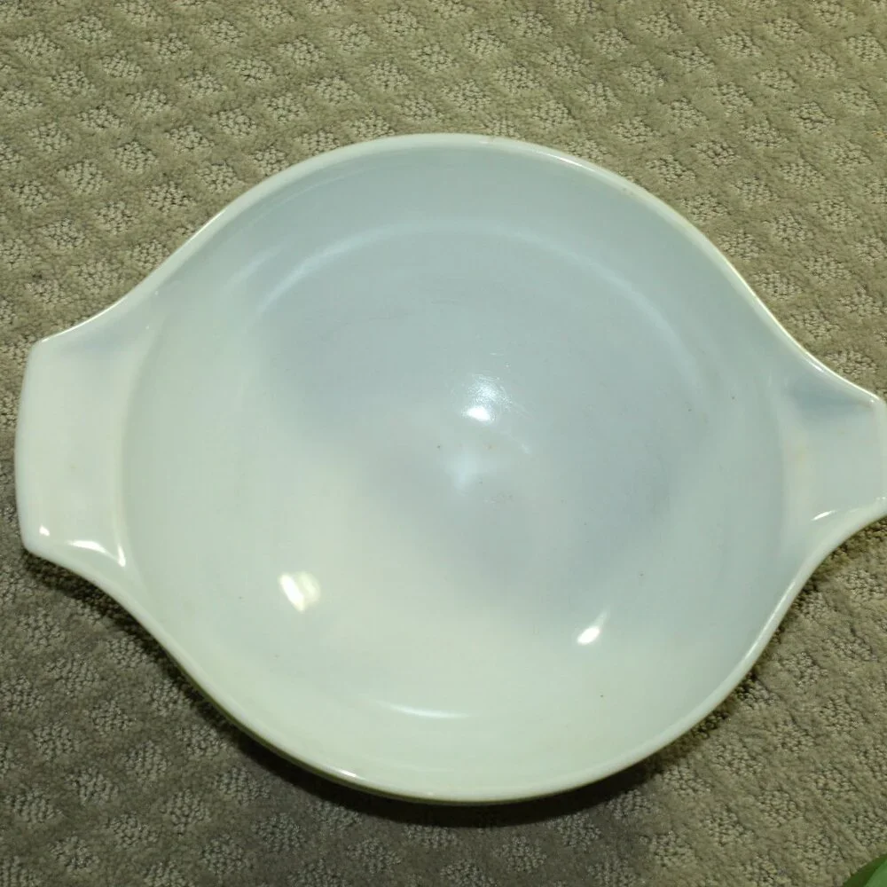 Pyrex this vintage