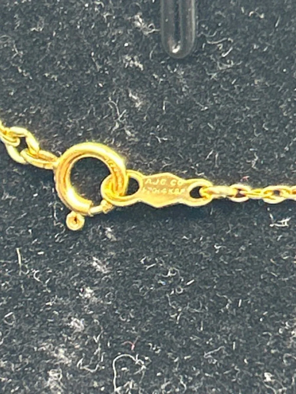 Vitaly pendant tarnish