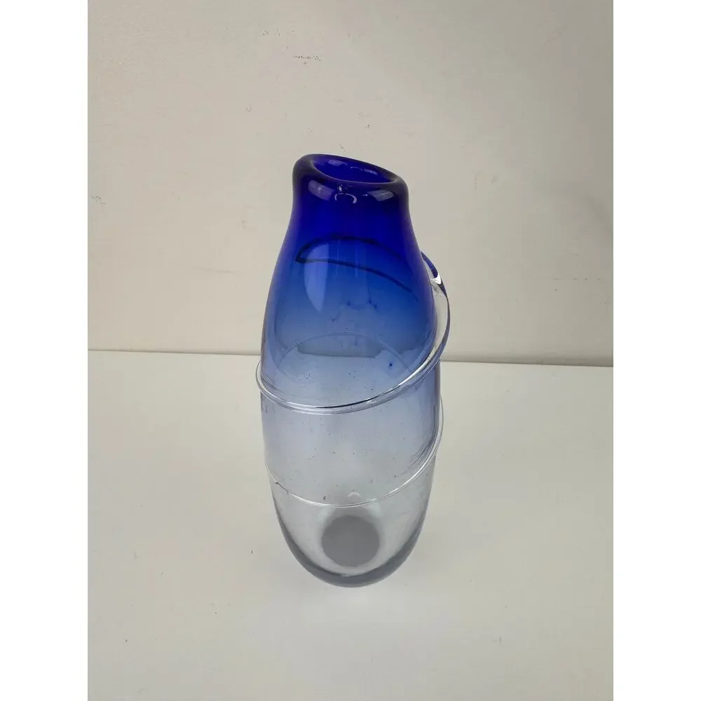 Unbranded vintage clear